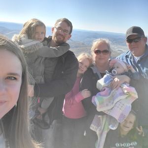 Meet your Posher, Joy